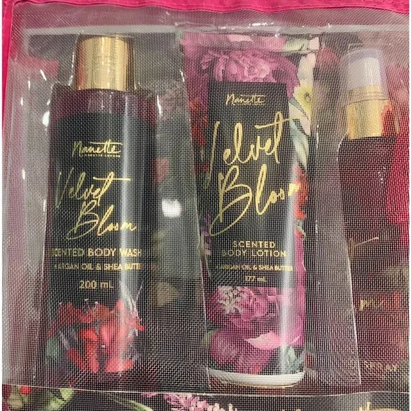 Nanette Lepore Velvet Bloom Bath collection: Body Spray, Lotion Body wash & Pouf - Picture 3 of 6